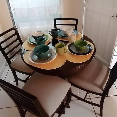 San Benito 2Brm Near Zona Rosa &Malls Wifi&Cabletv